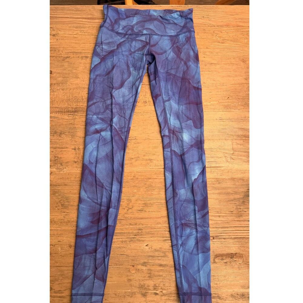 Lululemon Wunder Under Crop Hi-Rise Midnight Tulle Multi Blue - Size 6